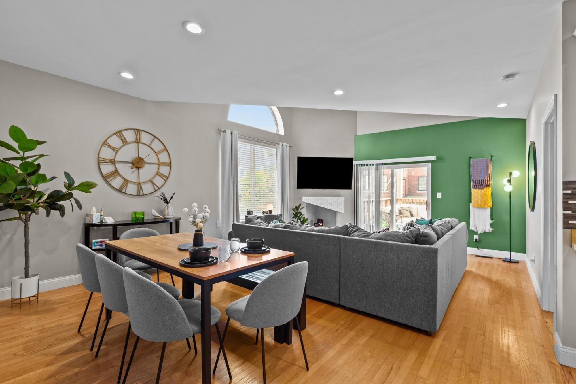 West End Whimsy | Jz Vacation Rentals Tower Grove Kültér fotó